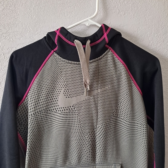 Black & Pink Nike Hoodie - Picture 3 of 8